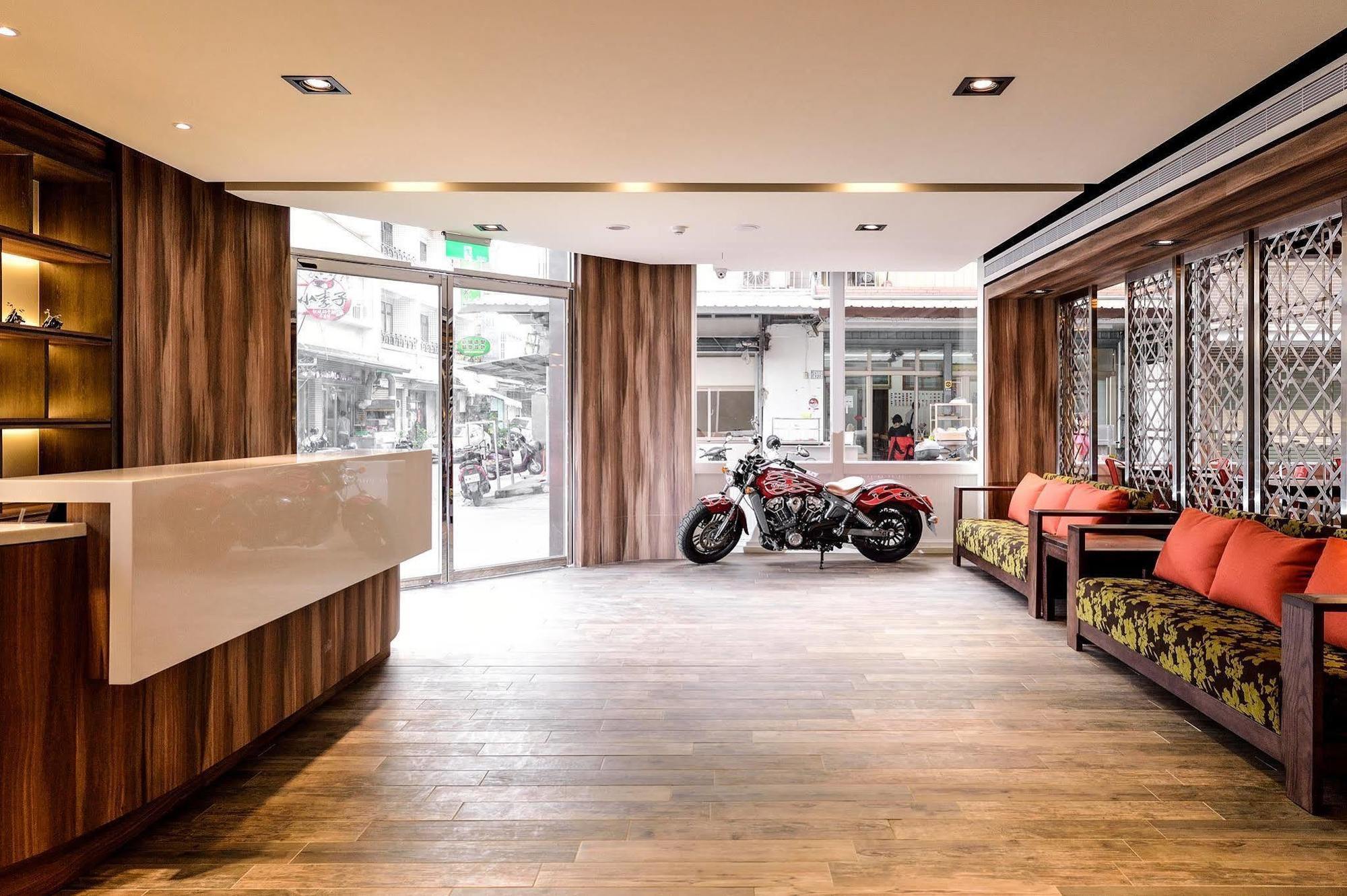 Home Rest Hotel Taitung Exterior foto